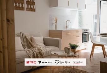 Casa Palma Room Suite Hyper Center allows 18 year olds to book a room