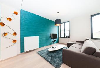 Opera Residence - City Center has Balcony rooms