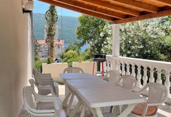 Apartment of 45 square meters has Balcony rooms