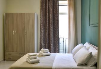 Palazzo Principe di Napoli rooms has Balcony rooms