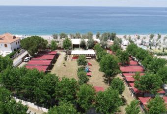 Bungalow della Suocera has Balcony rooms