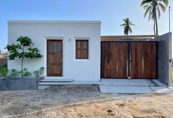 Villa Para  so Costalegre has Balcony rooms