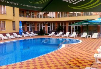 Beatris has Balcony rooms