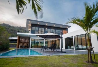 The Stay Huahin 2 has Balcony rooms