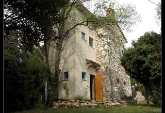 Holiday Home Botanica has Balcony rooms