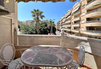 apartamento de 3 dormitorios dobles en Murcia has Balcony rooms