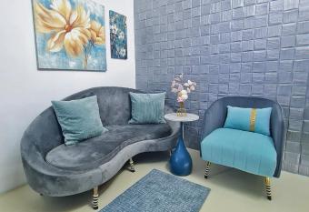 Cozy n Quiet home near to BKE Highway n Kulim High Tech Park has Balcony rooms