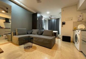 Elegantly designed Studio Apt has Balcony rooms