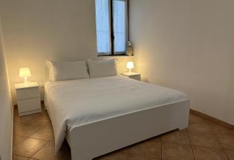 Novi apartment allows 18 year olds to book a room