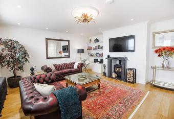 The View has Balcony rooms