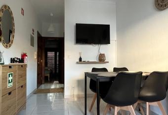 Casas da Margarida has Balcony rooms