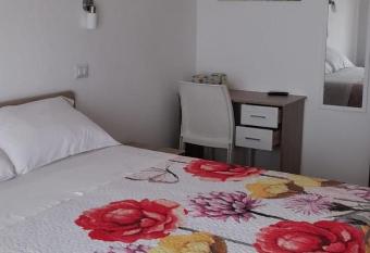 B&B Don Orlando has Balcony rooms