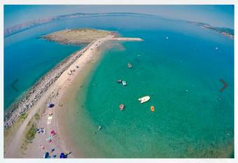 premi  re rang  e    la mer,    l ouest has Balcony rooms