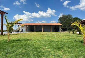 Ch  cara Sunset Indaiatuba has Balcony rooms