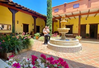 Casa Colonial San Alejo has Balcony rooms