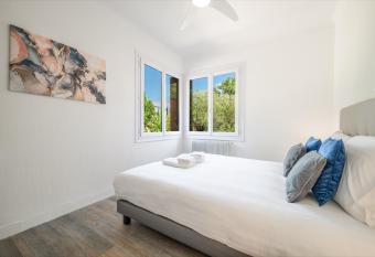 Le COQ Tanambao - Peaceful - WiFi - 5 min from the sea has Balcony rooms