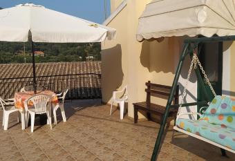 Alexandra s cosy attic house has Balcony rooms