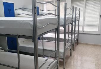 Albergue El Templarin allows 18 year olds to book a room