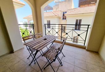 Heaven in Avi s MPV allows 18 year olds to book a room