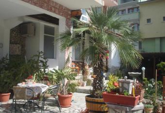 Guest House Bogat-Beden has Balcony rooms