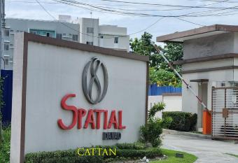 Cozy Condo allows 18 year olds to book a room