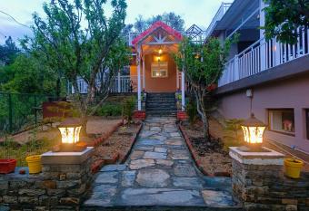 WindyRidge - 2 Bedroom Holiday Home has Balcony rooms