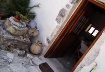 Small traditional house has Balcony rooms