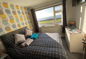 Spacious Double Room En-Suite allows 18 year olds to book a room