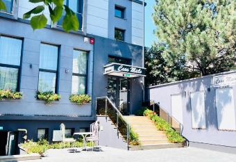 Casa Micle has Balcony rooms