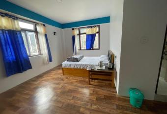 Hotel Tashi Tagye Lachung has Balcony rooms