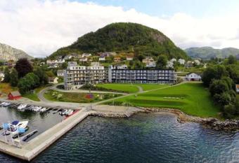 N  r Prekestolen(Pulpitrock)Trolltunga og Gullingen has Balcony rooms