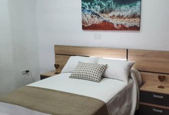 APARTAMENTO TURISTICO GUADIANA LOFT EXPERIENCE Dalia allows 18 year olds to book a room
