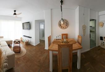 Benalmadena Alay Pool & Beach allows 18 year olds to book a room