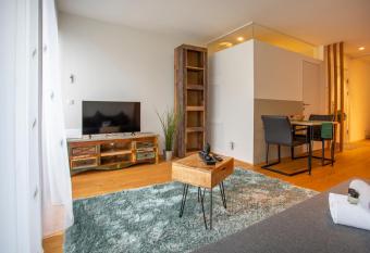 Downtown Innsbruck Apartment has Balcony rooms