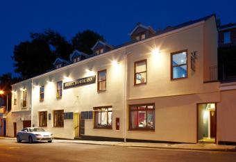 The Ferry House Inn has Balcony rooms