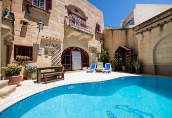 Ta  Kullarina Farmhouse with Private Pool in Island of Gozo has Balcony rooms