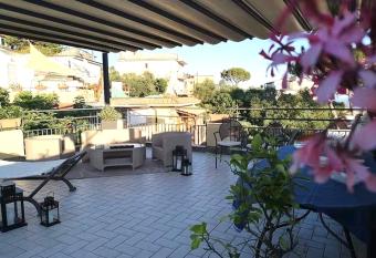 Servire rooftop house between Sorrento and Amalfi has Balcony rooms