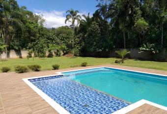 B  lla Chacara Morretes - Pr has Smoking rooms