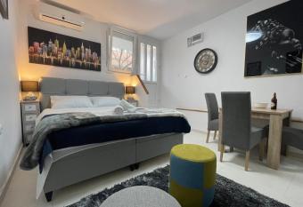 Old Town Bridge Apartment allows 18 year olds to book a room