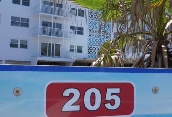 Sandpiper Towers has Balcony rooms