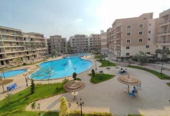 Apartment in Pyramids and Museum Residence allows 18 year olds to book a room