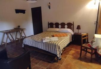 Terrazas de Pocitos allows 18 year olds to book a room