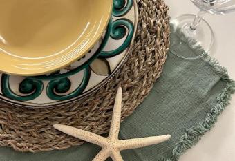 A casa del nonno Jack allows 18 year olds to book a room