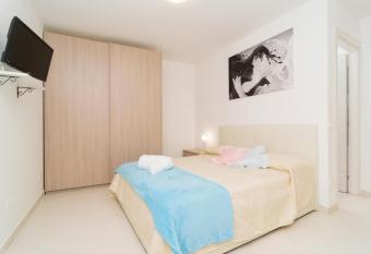 Casetta Lucia has Balcony rooms