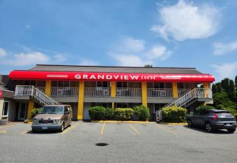 Grantview Inn allows 18 year olds to book a room