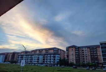 Atlantic Ocean Apartment has Balcony rooms