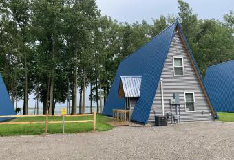 Sunrise Shore allows 18 year olds to book a room