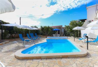 Villa Prgi   has Balcony rooms