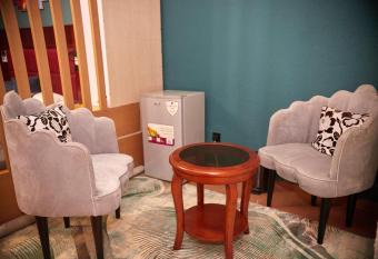 Freedom Palace H  tel P/N has Balcony rooms