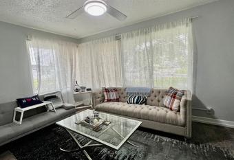 Saltwater Cottage by Johns Pass allows 18 year olds to book a room